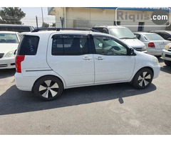 gaadhi iiba Toyota Raum