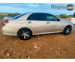 gaadhi iiba Toyota Verossa