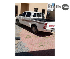 Hilux pickup Toyota 2012 for sell